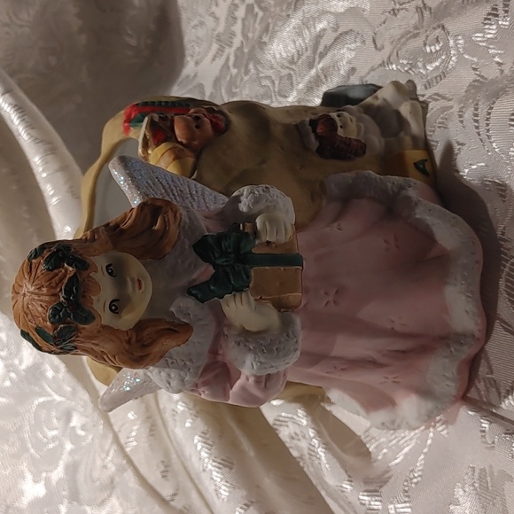 4/$20 Ceramic Angel Trinket Dish - Picture 1 of 4